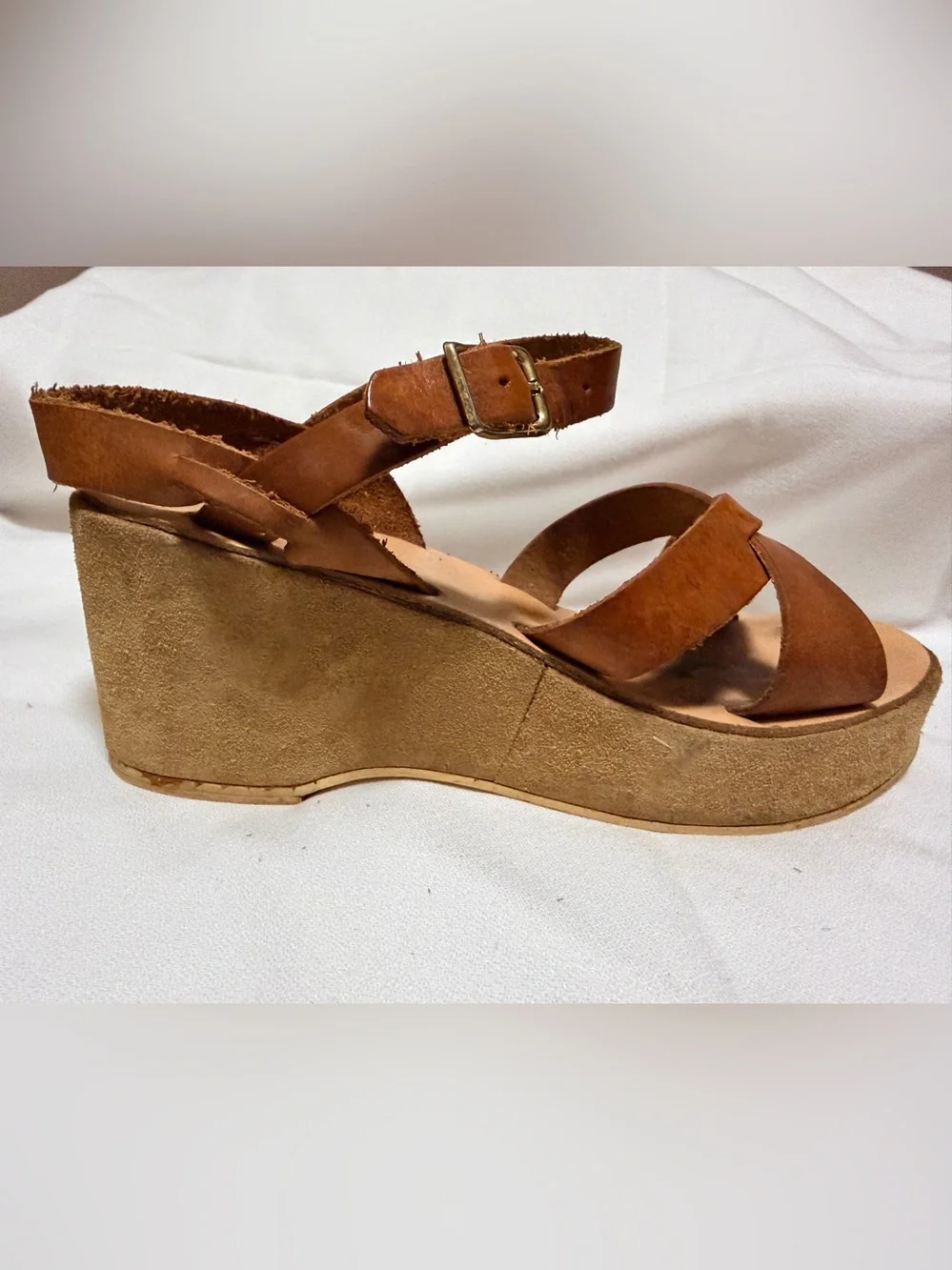 Vintage 1970’s Rapallo 3” Platform Leather Sandals- Size 10. Made in Italy